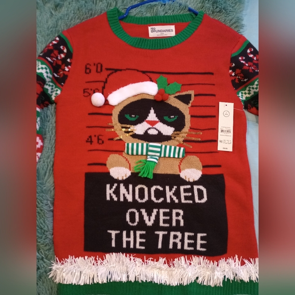 Festive Cat Christmas Sweater - Picture 2 of 7